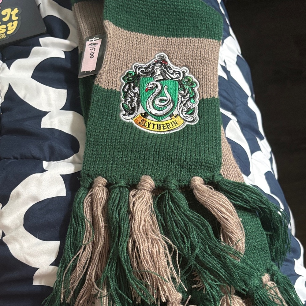 Warner Bros. Slytherin Scarf in Green and Tan